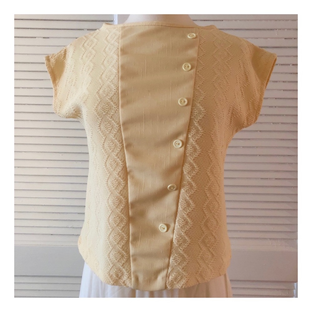 Super Cute Vintage Knit Top! Small Medium